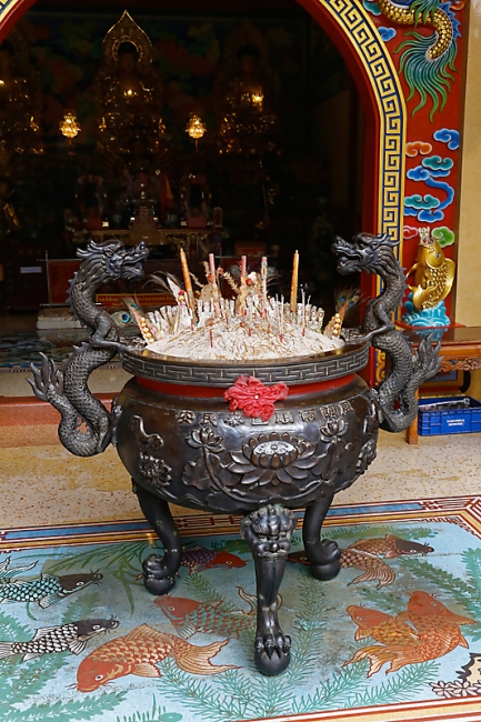 Wat Krathum Suea Pla-016